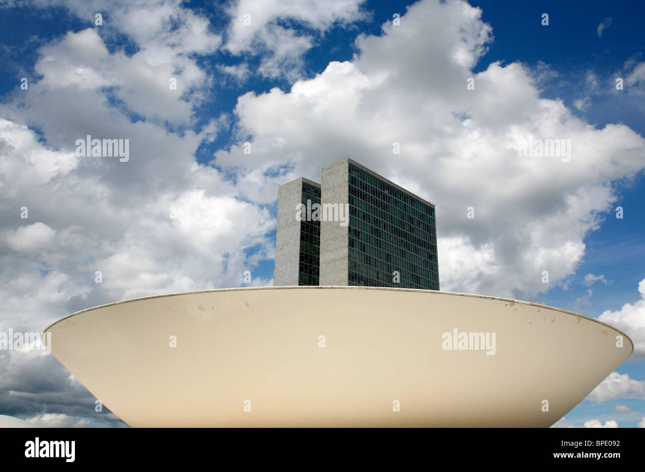 Congresso Nacional o il Congresso Nazionale progettato dall architetto Oscar Niemeyer, Brasilia, Brasile. Foto Stock