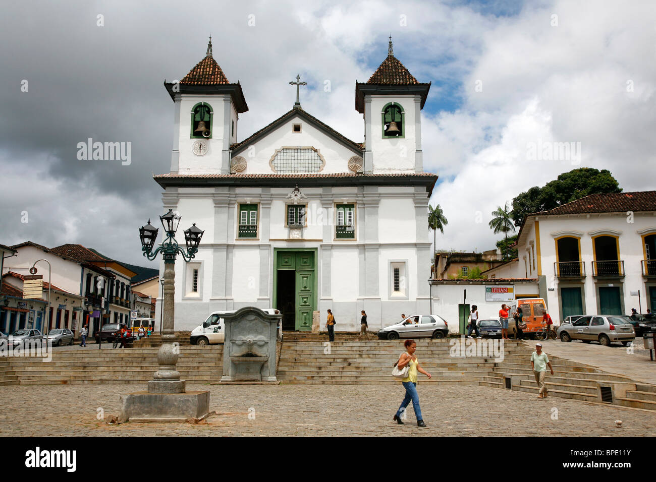 Basilica Catedral da Sé (Nossa Senhora da Assuncao) a Praca da sé, Mariana, Minas Gerais, Brasile. Foto Stock