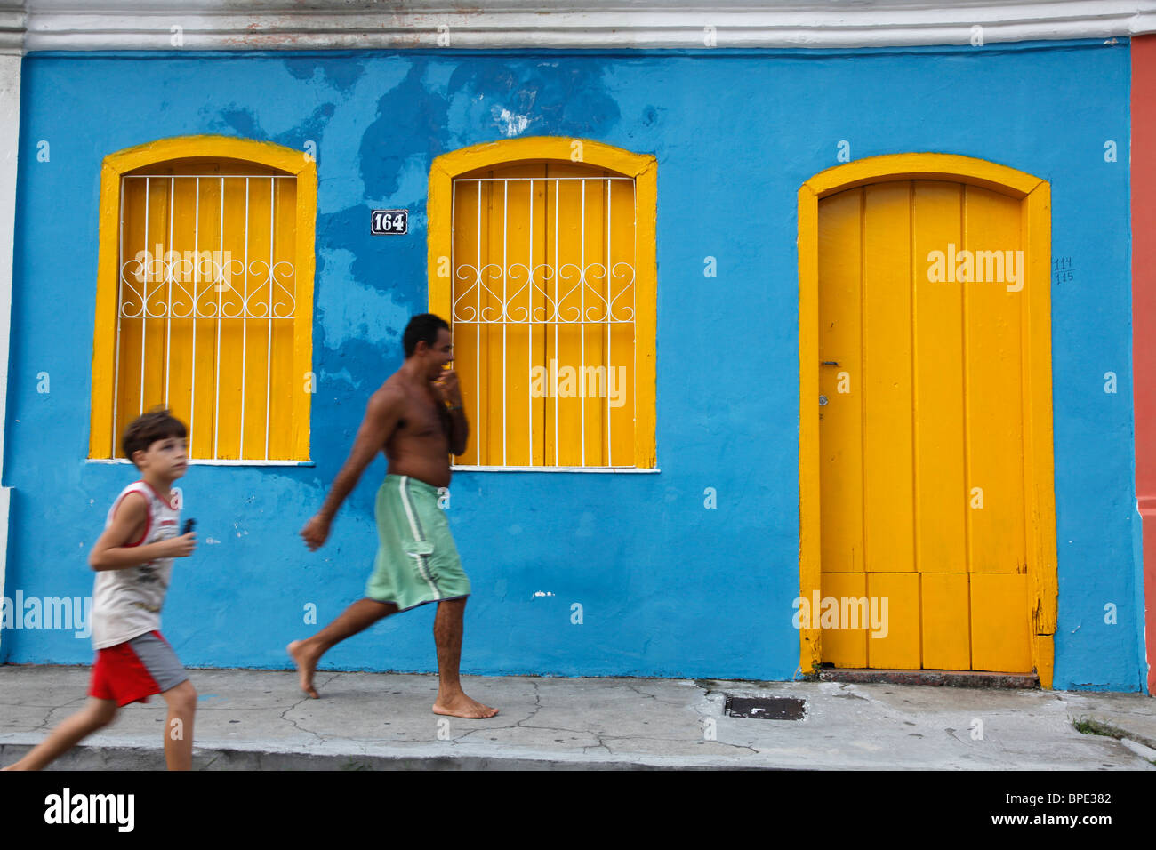 Edificio coloniale presso la vecchia città coloniale centro nella zona inferiore, Porto Seguro, Bahia, Brasile Foto Stock