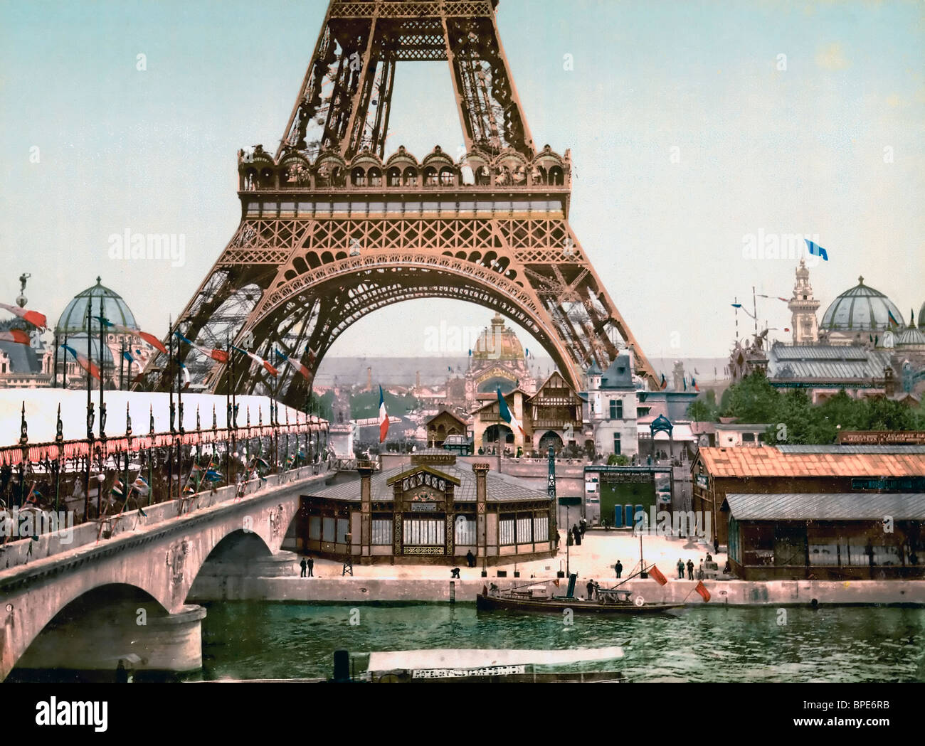 La Torre Eiffel e la vista generale dei motivi, Esposizione Universale, 1900, Parigi, Francia Foto Stock