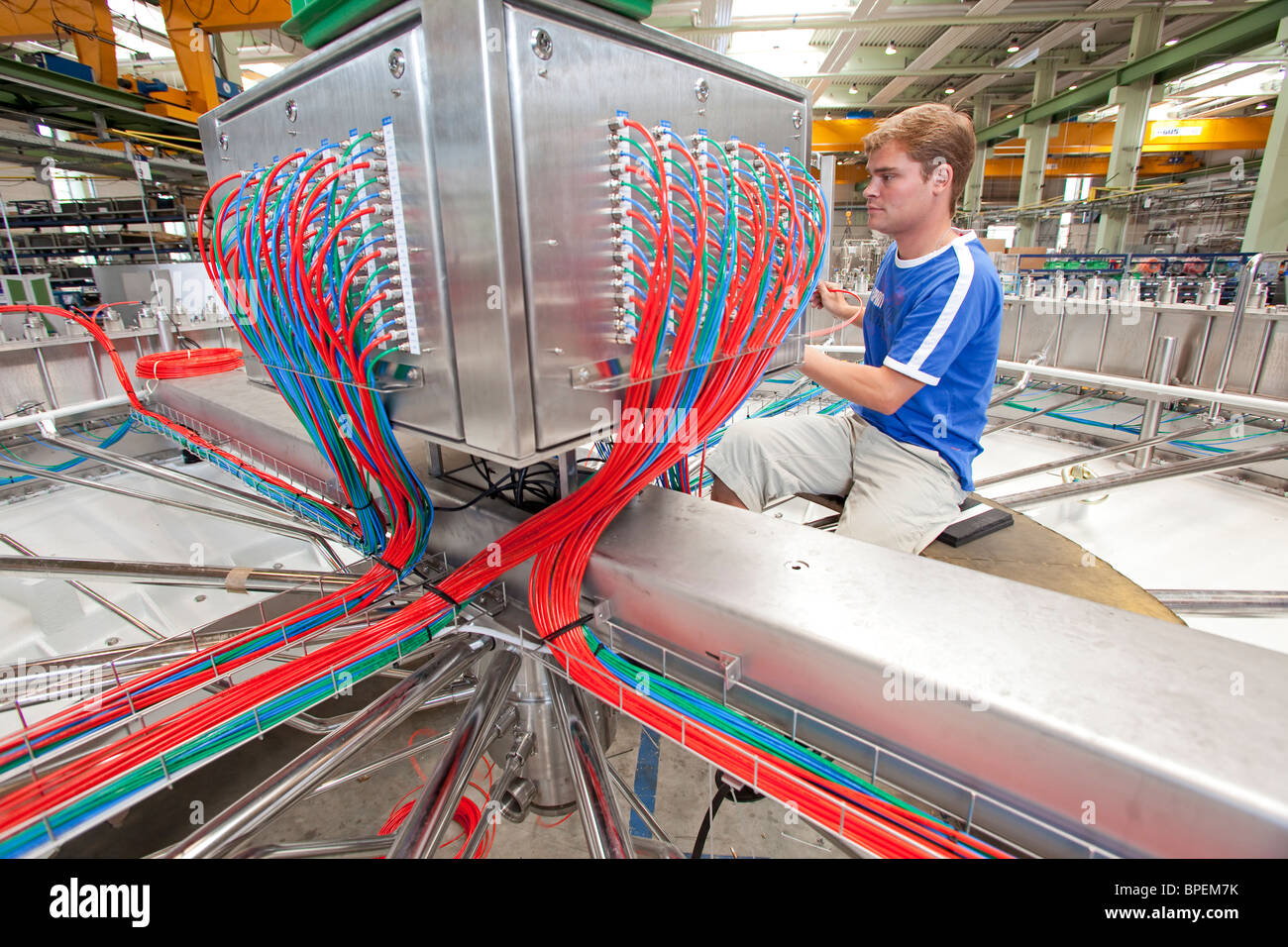 KRONES AG: produzione di impianti di imbottigliamento nella fabbrica di Neutraubling (Germania Foto Stock