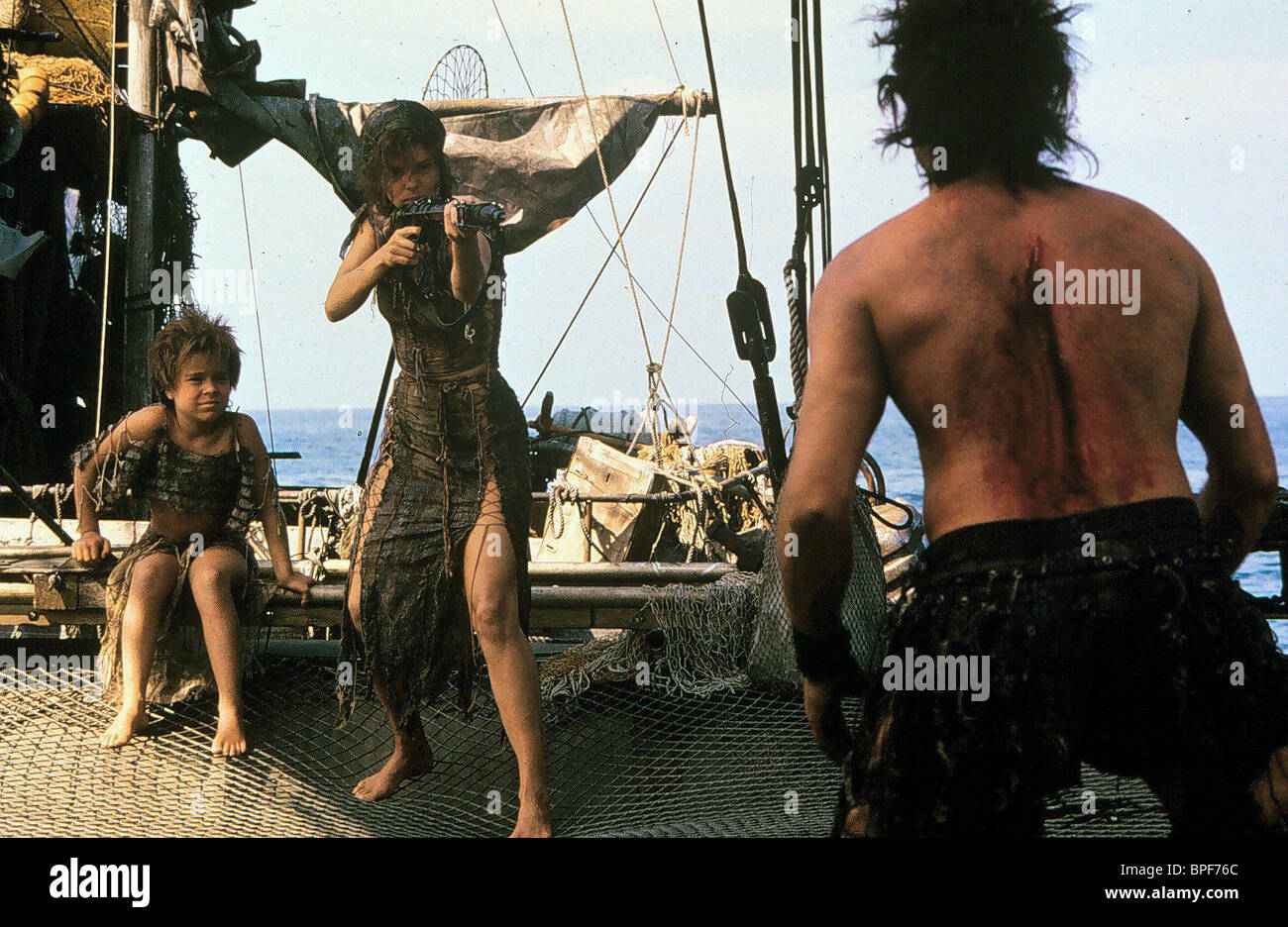 Waterworld 1995 Jeanne Tripplehorn Immagini e Fotos Stock - Alamy