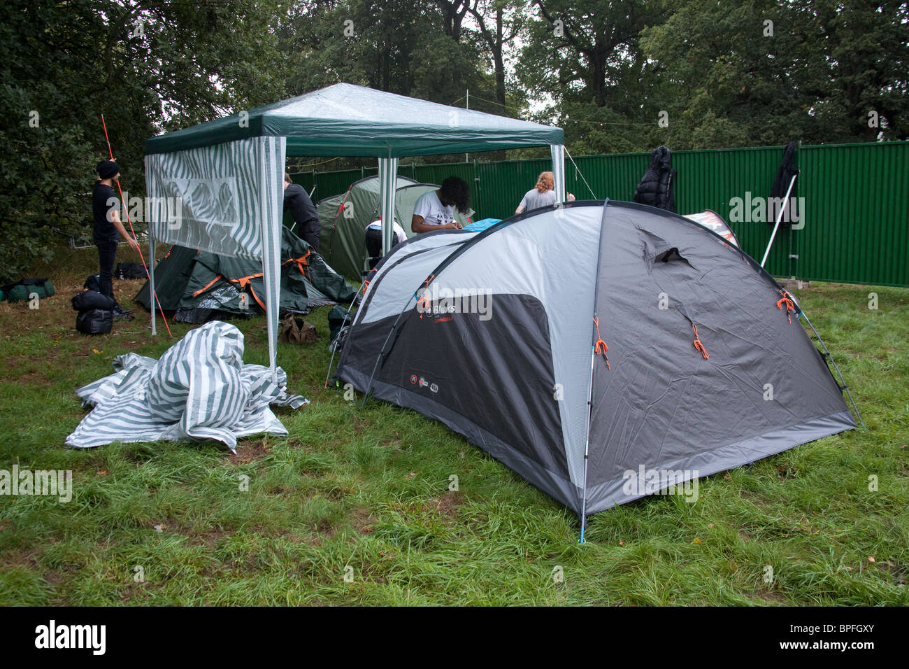 Campeggio al Green Man festival 2010, Glanusk Park, Brecon Beacons, Galles. Foto Stock