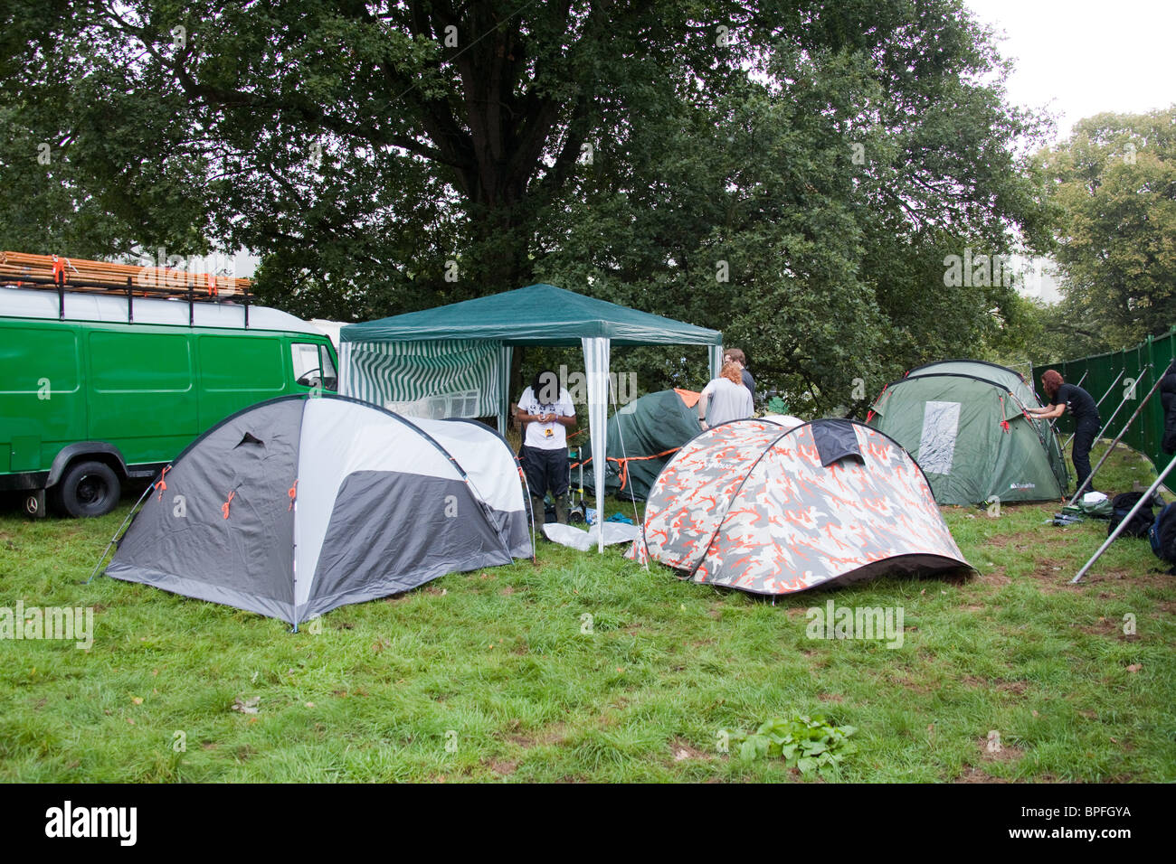 Campeggio al Green Man festival 2010, Glanusk Park, Brecon Beacons, Galles. Foto Stock