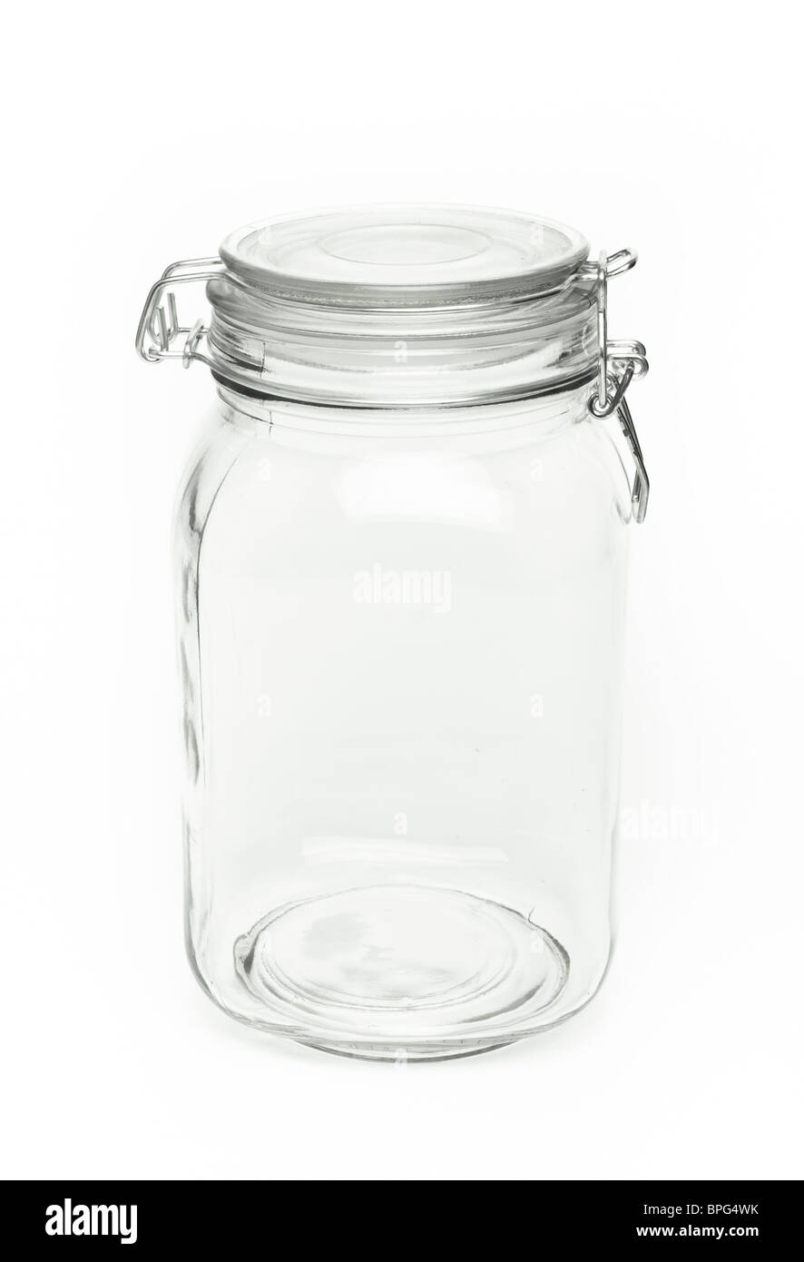 Chiara a tenuta di aria preservare Jar isolati su sfondo bianco. Foto Stock
