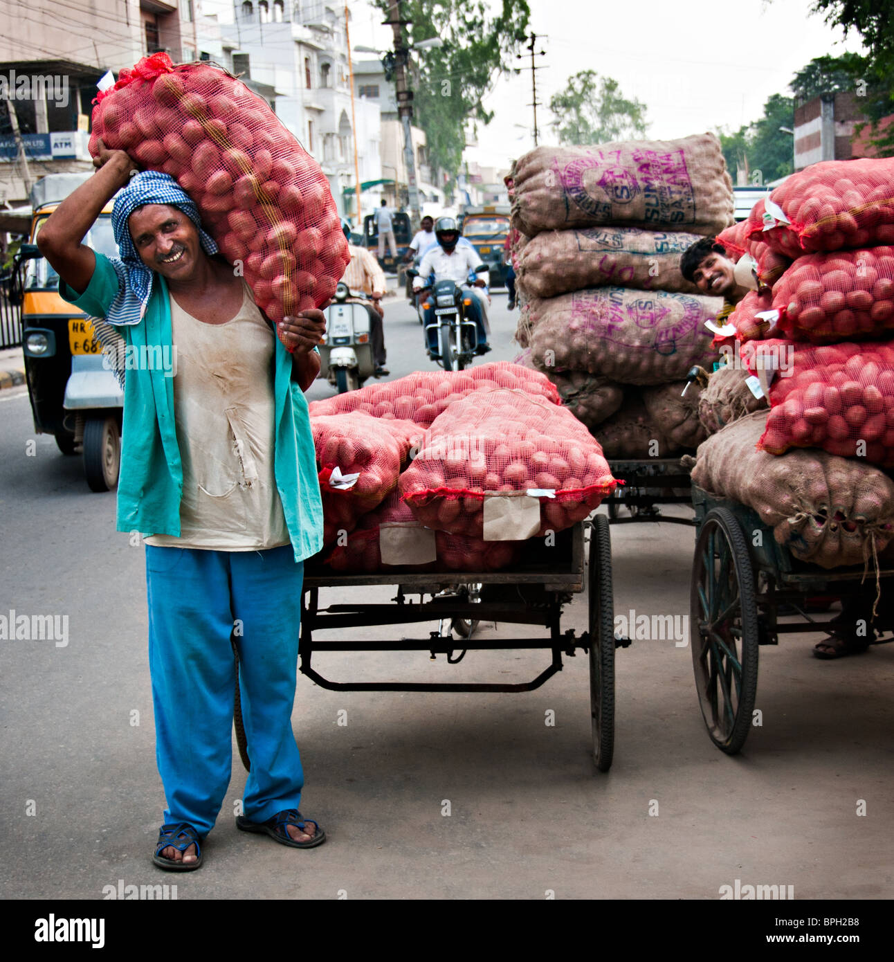 Scena di mercato vecchio Gurgaon India Delhi Foto Stock