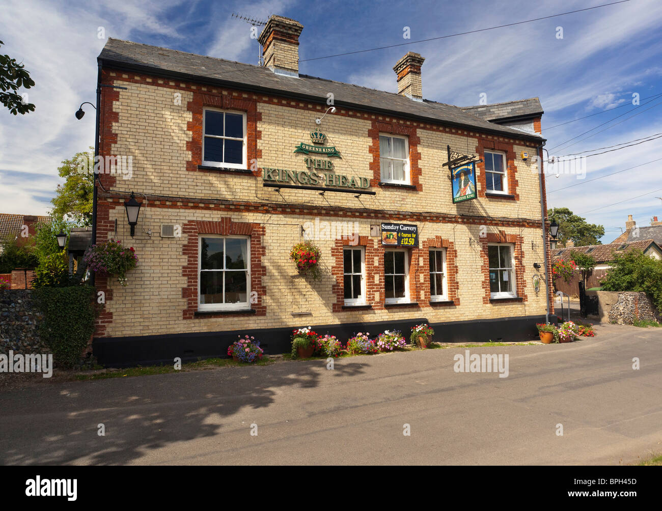 Il Kings Head pub a Moulton villaggio nel Suffolk, Regno Unito Foto Stock