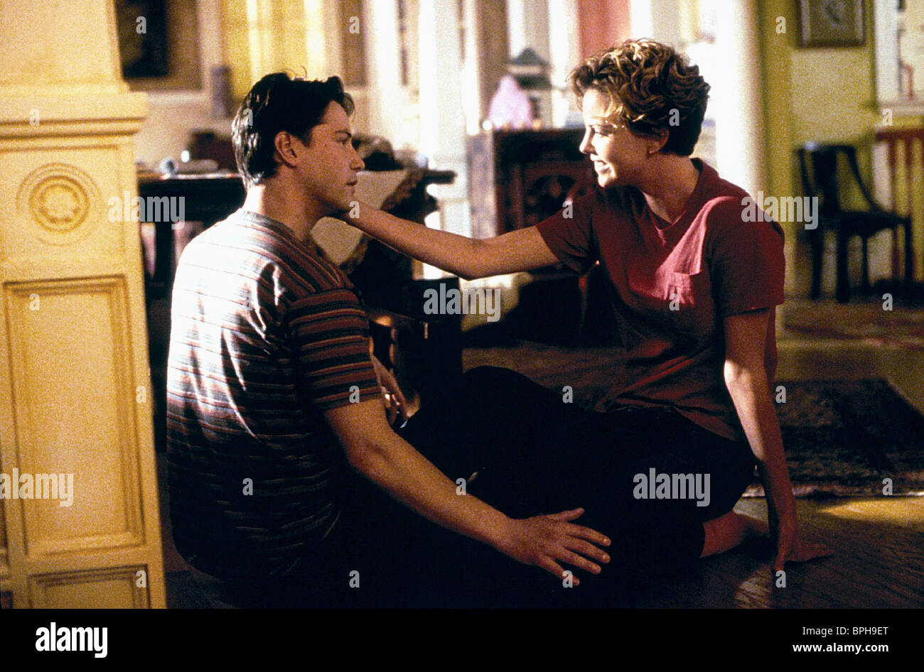 KEANU REEVES e Charlize Theron dolce (novembre 2001 Foto &amp; Immagine