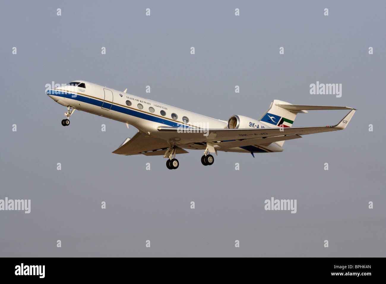 Governo del Kuwait Gulfstream V aereo executive jet, utilizzato in un ruolo di trasporto ufficiale VIP, decollo Foto Stock