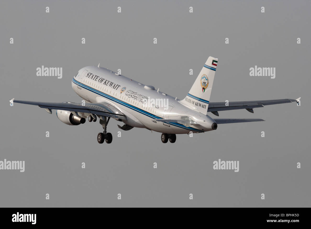 Governo del Kuwait Airbus A319CJ trasporto VIP alla partenza Foto Stock