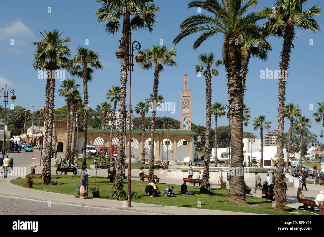Il Gran Socco Città o Città quadrata o Plaza, Tangeri, Tanger o Tangeri, Mococco Foto Stock