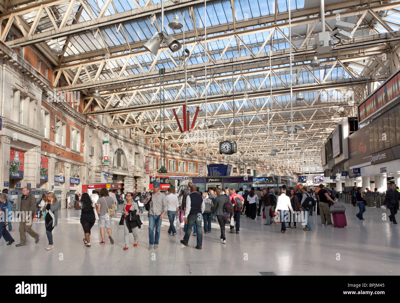 La stazione di Waterloo concourse - Londra Foto Stock