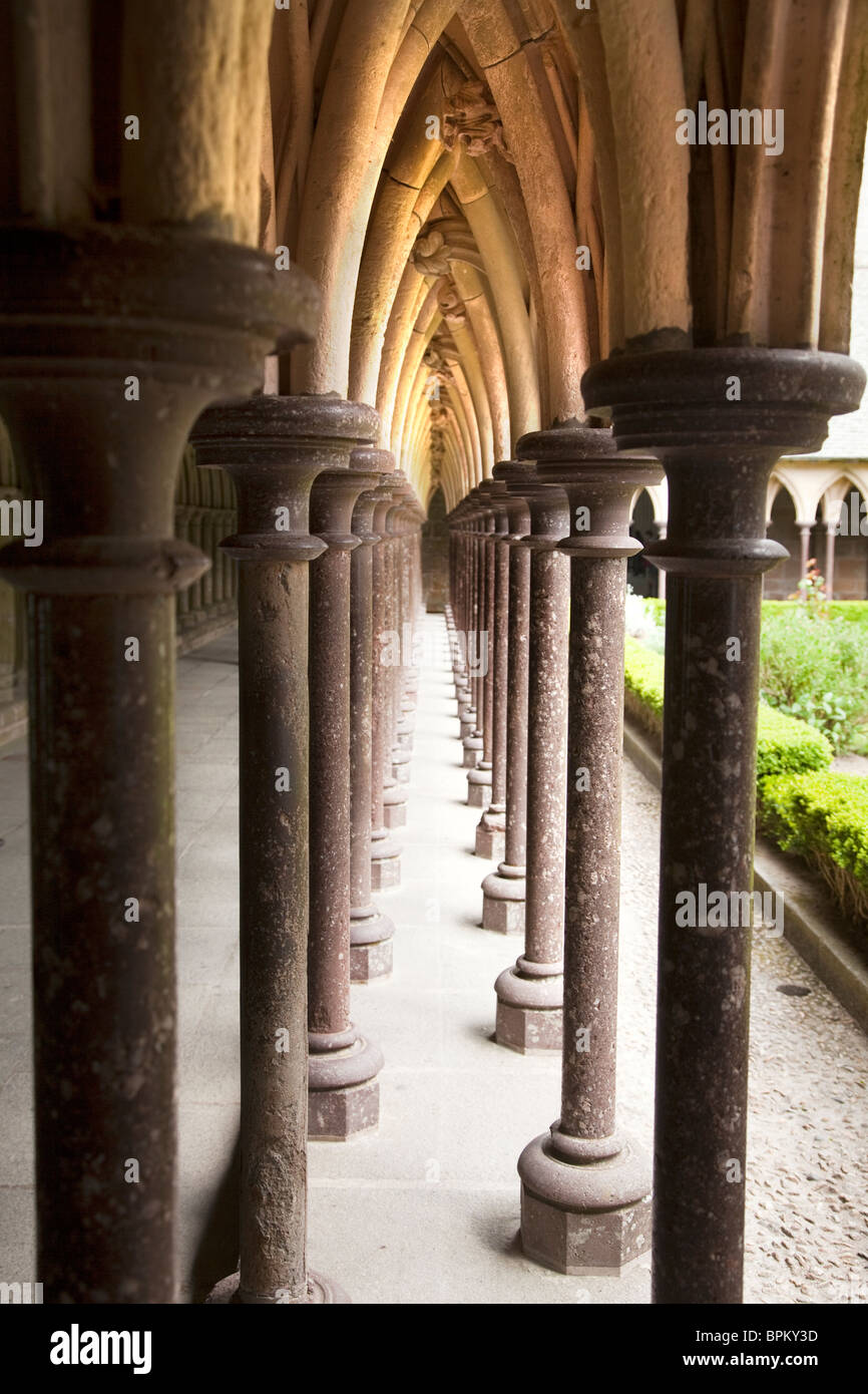 Interno del Mont Saint Michel Abbey, Normandia, Francia Foto Stock