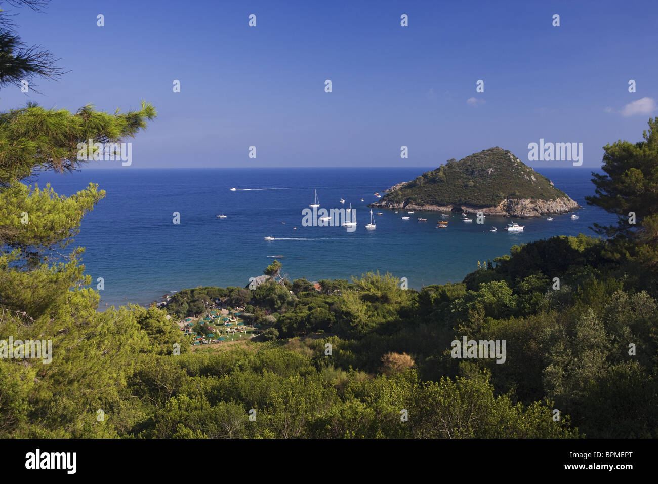 Spiaggia Riva Del Marchese Vicino A Porto Ercole A Monte