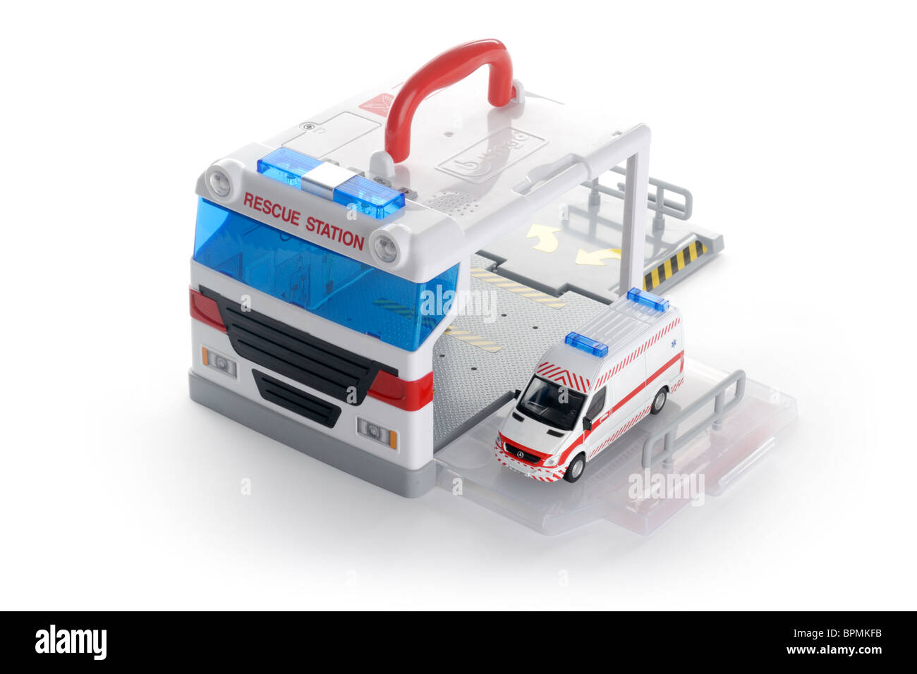 Toy ambulanza con stazione di salvataggio Foto Stock