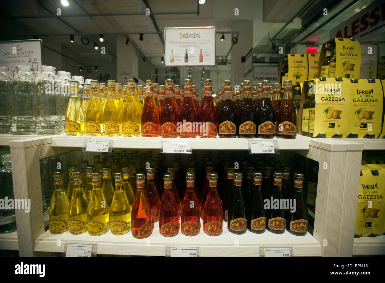 Italiano di bibite gassate in vendita presso Eataly il cibo italiano e vino marketplace in New York Foto Stock