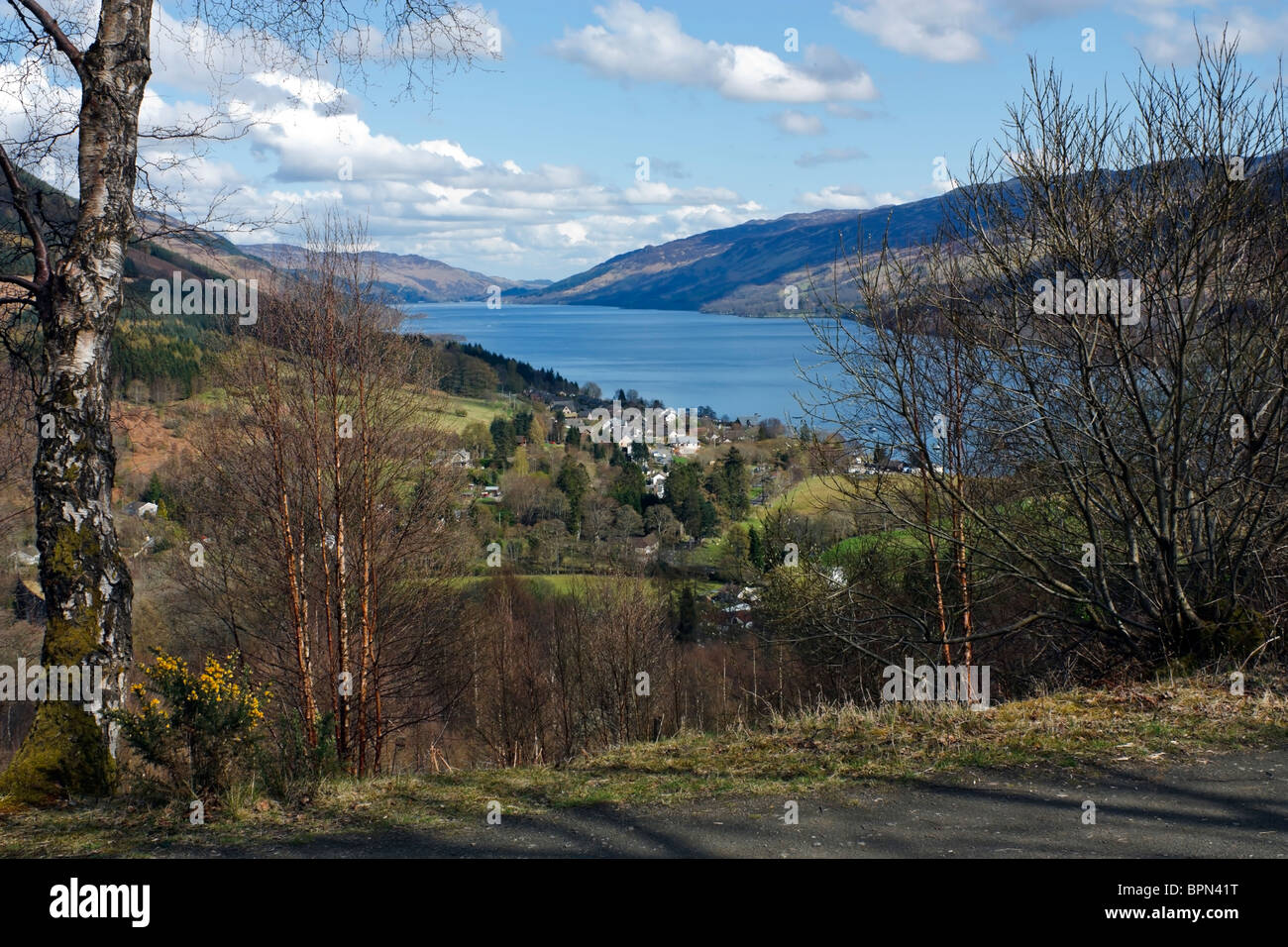 Vista del Loch Earn da Glen Ogle trail Stirlingshire Scozia Scotland Foto Stock