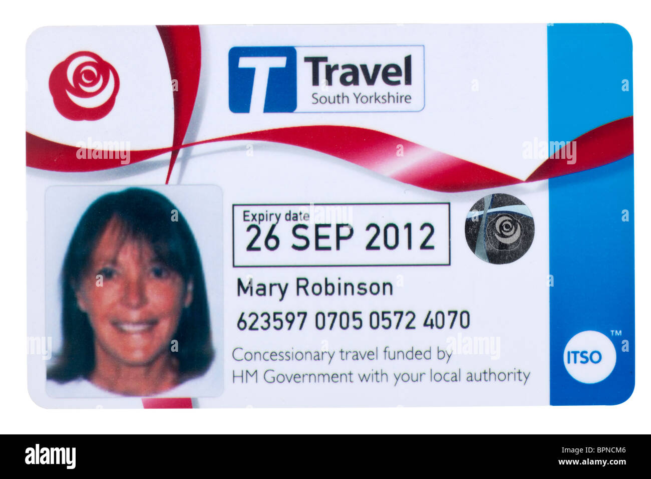 I cittadini anziani concessionari Travel South Yorkshire bus pass di viaggio modello rilasciato Foto Stock