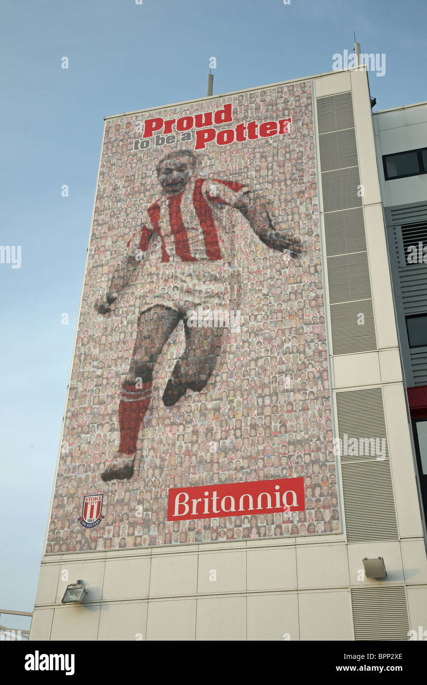 Stanley Matthews murale, ex Britannia Stadium, ora la scommessa 365 Stadium, Stoke-on-Trent, STAFFS, Inghilterra, casa di Stoke City Calcio Club Foto Stock