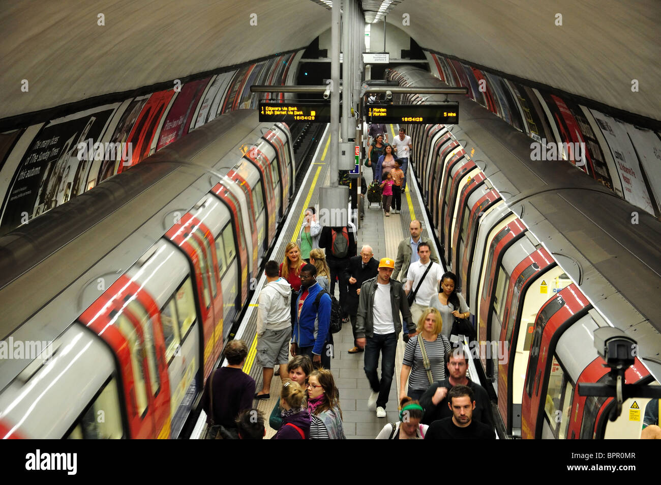 Clapham Common Stazione della Metropolitana interno, Clapham, London Borough di Lambeth, Greater London, England, Regno Unito Foto Stock