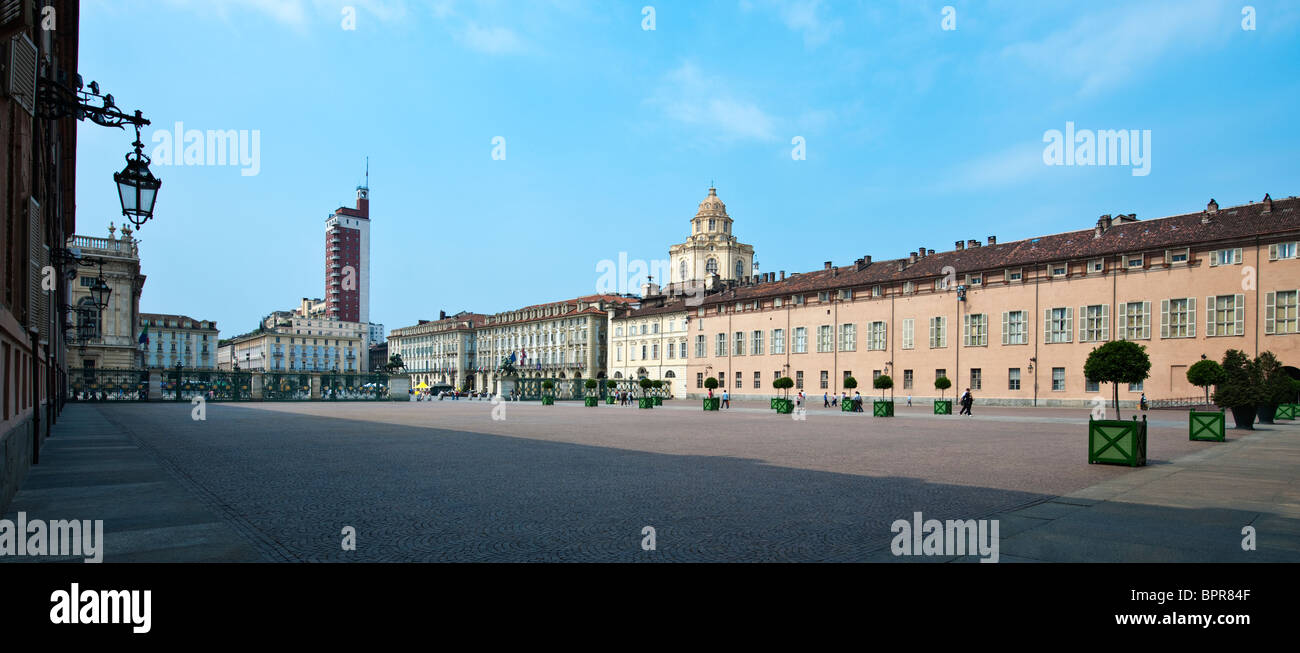 L'Italia, Torino, Piazza Castello visto dal Palazzo Reale Foto Stock