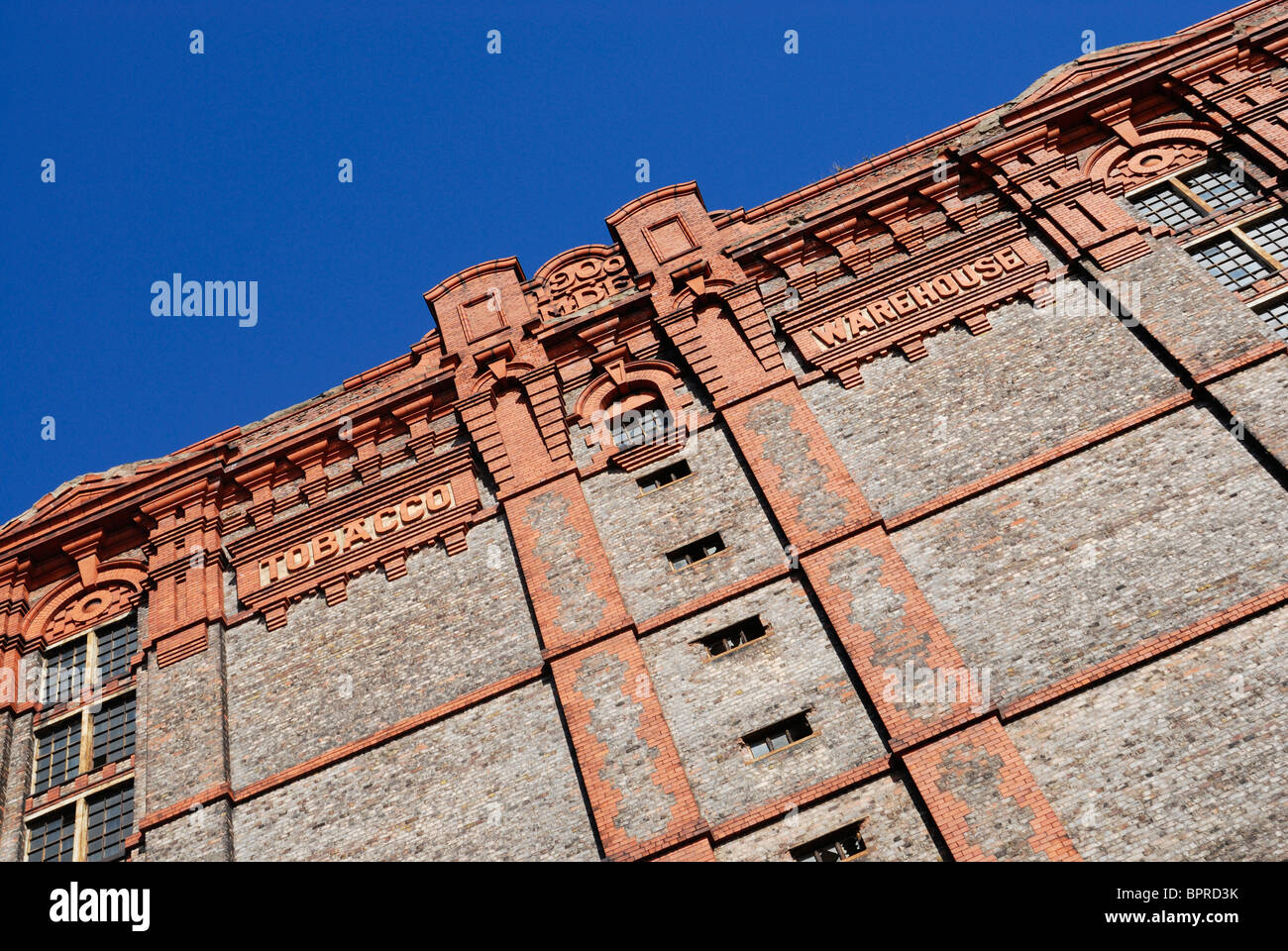 Dettagli su Il Grade ii Listed edifici di tabacco complesso di magazzini a Stanley Dock da Liverpool Docks Foto Stock