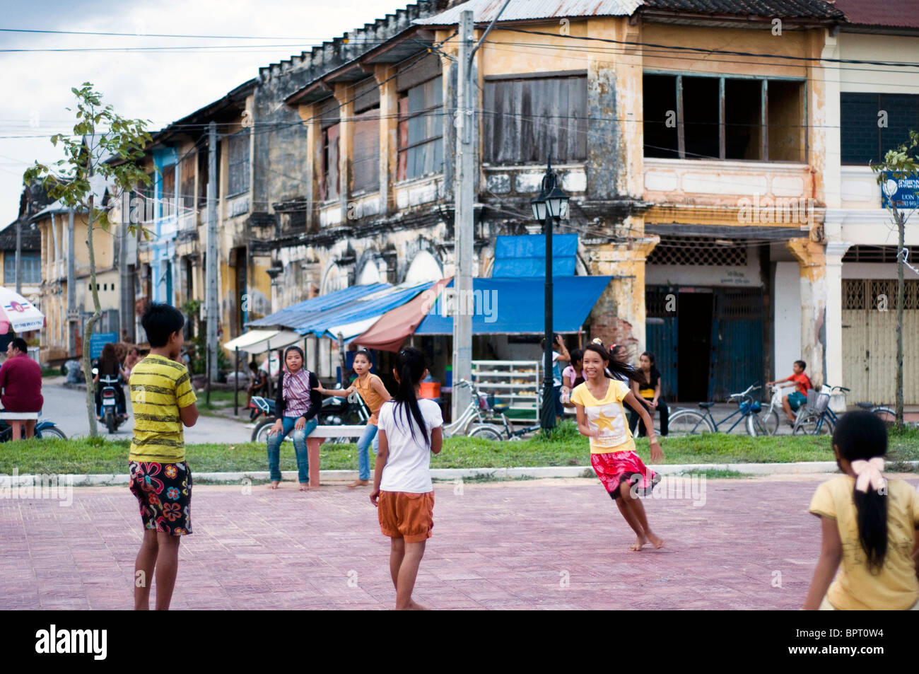 Scena di strada, Kampot, Cambogia Foto Stock