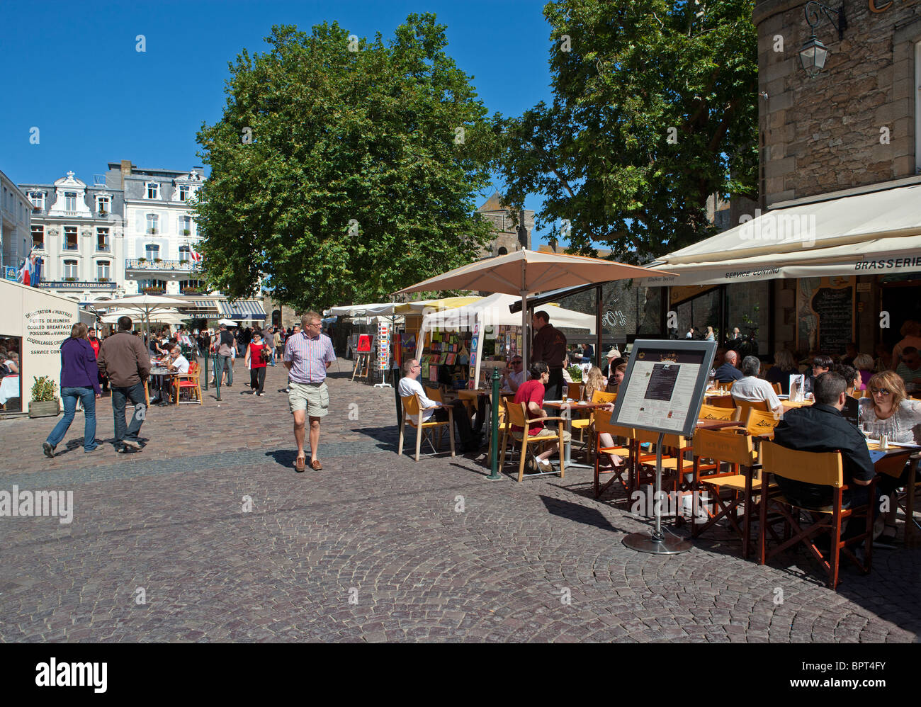 Posizionare Chateaubriand, St Malo, Bretagna Francia Foto Stock