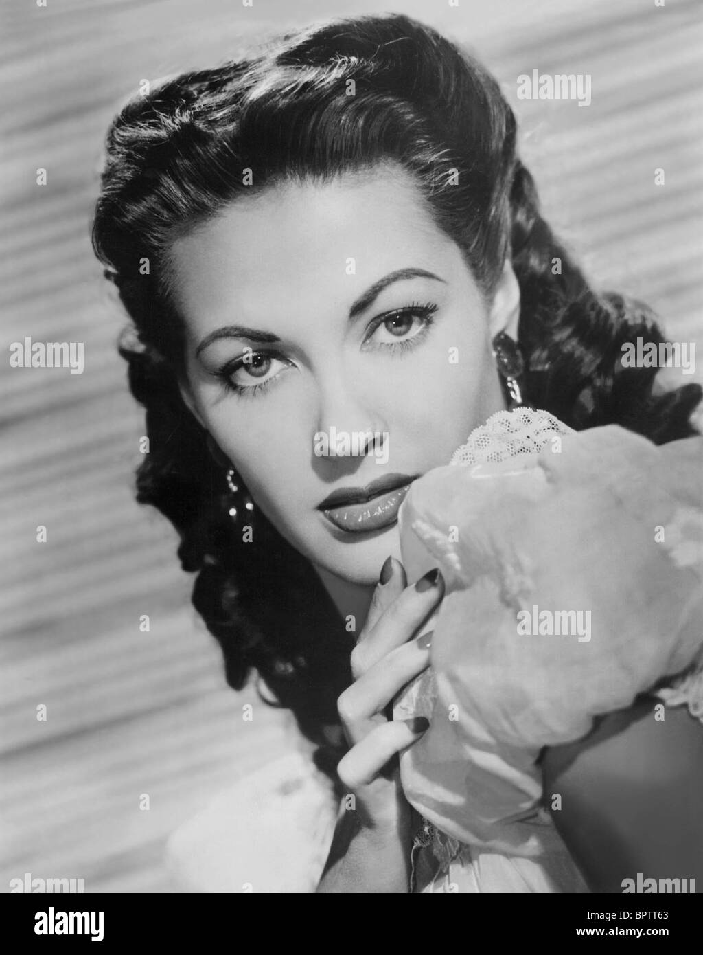 Yvonne de carlo yvonne de immagini e fotografie stock ad alta ...