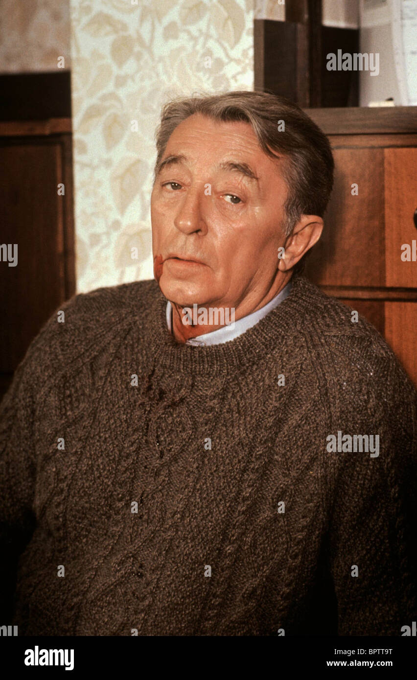 ROBERT MITCHUM attore (1977) Foto Stock