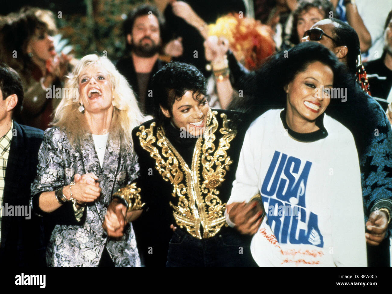 Quienes Cantan We Are The World