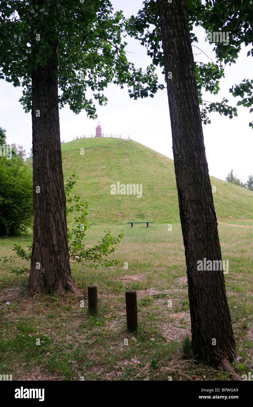 Vista della preistoria Kopiec Wandy tumulo di Nowa Huta area di Cracovia Foto Stock