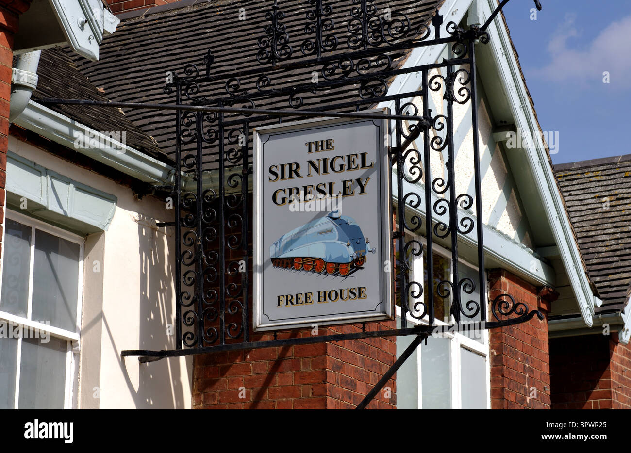 Il Sir Nigel Gresley pub, Swadlincote, Derbyshire, England, Regno Unito Foto Stock