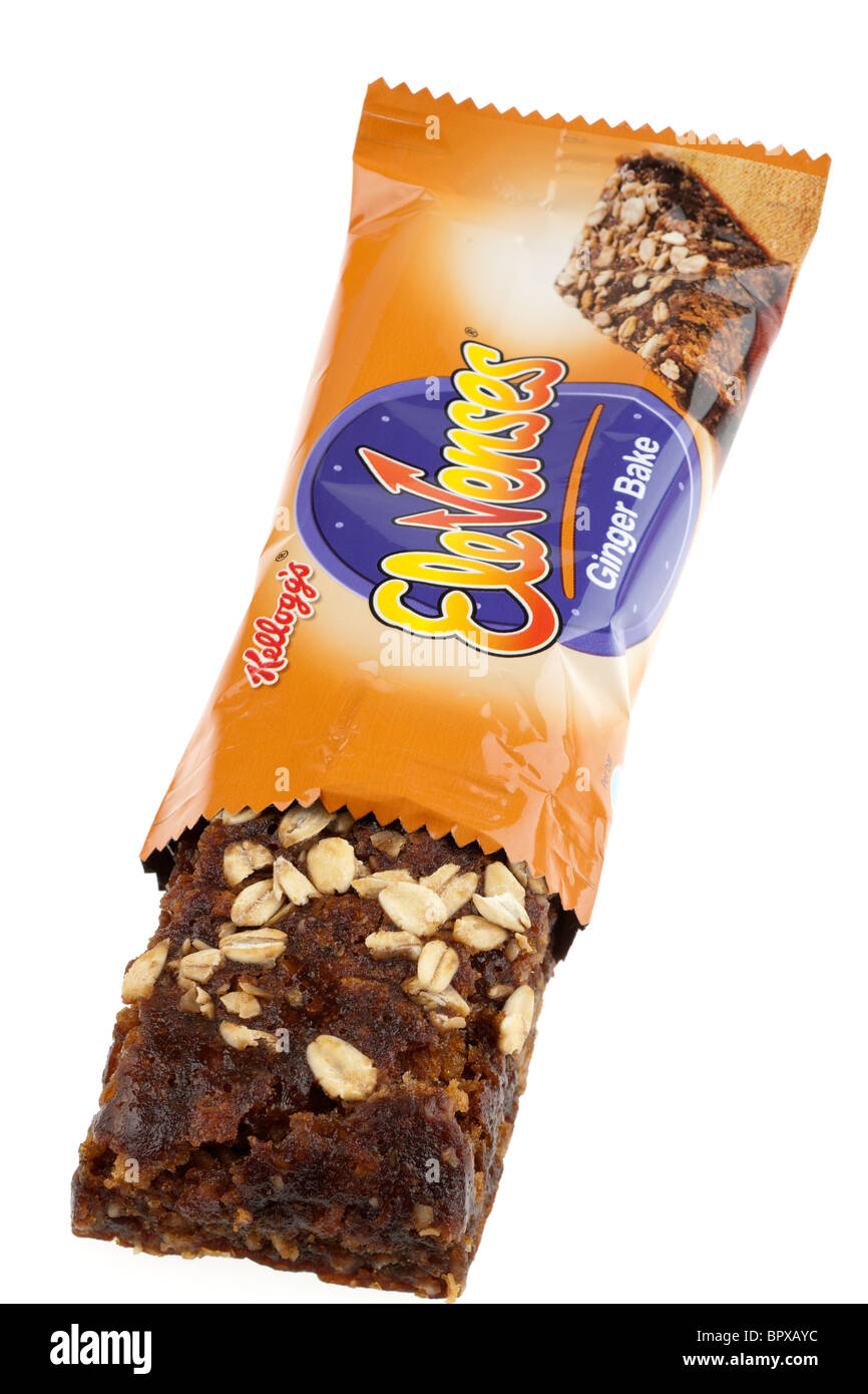 Un pacchetto di spuntino Kelloggs zenzero cuocere apertura su una superficie bianca Foto Stock