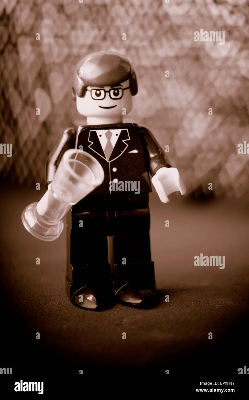 Un Lego per lo sposo con fiori in seppia con cuore personalizzato bokeh di  fondo Foto stock - Alamy