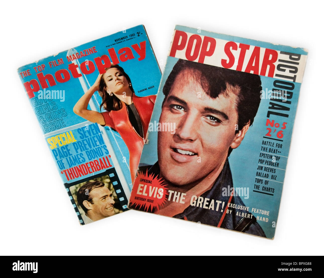 Due riviste d epoca Photoplay e Pop Star da pittorica 1965 su sfondo bianco Foto Stock