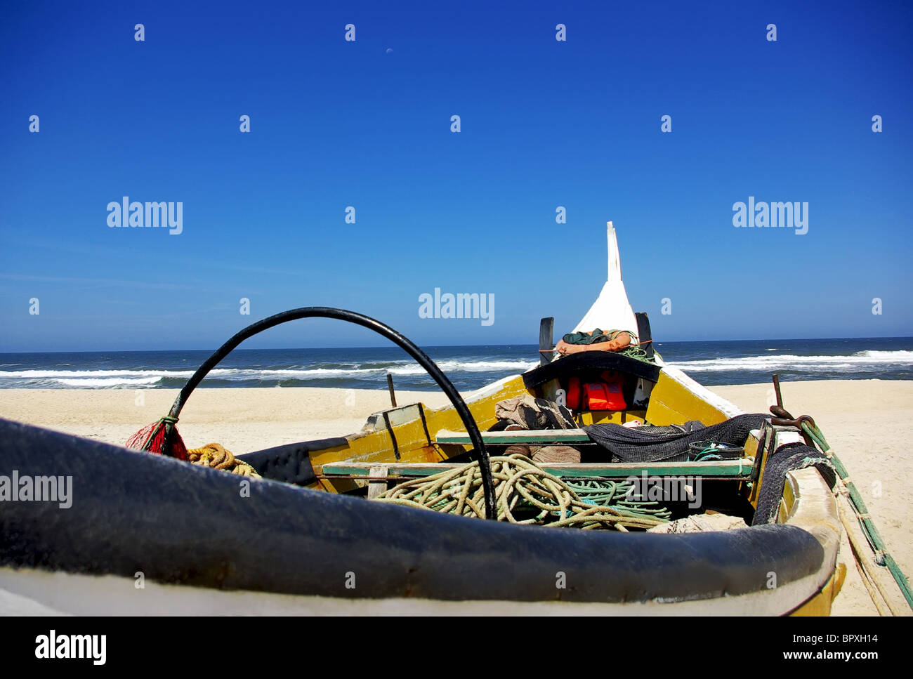 Il portoghese barca da pesca. Foto Stock
