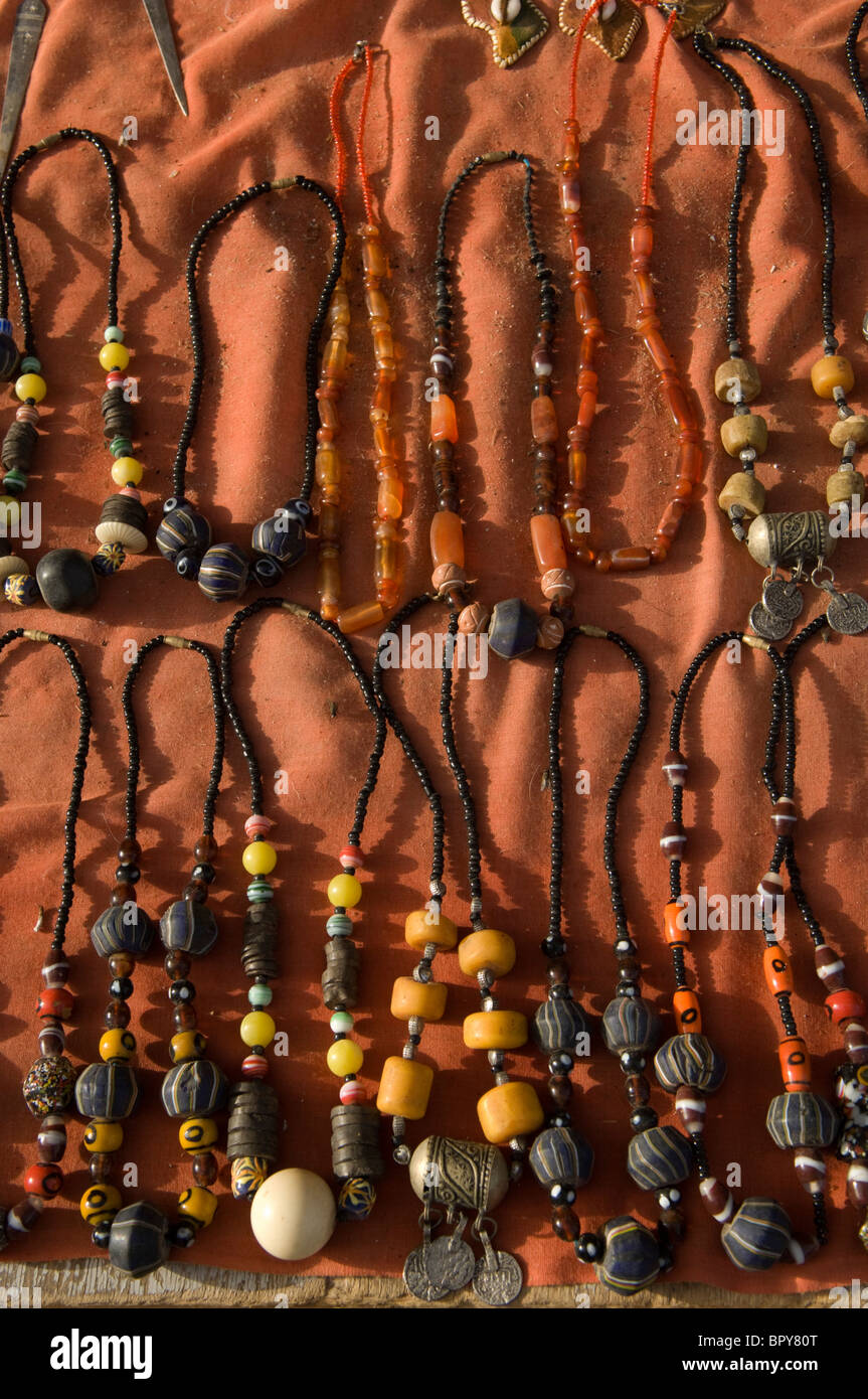Collane in vendita, Saint-Louis, Senegal Foto stock - Alamy