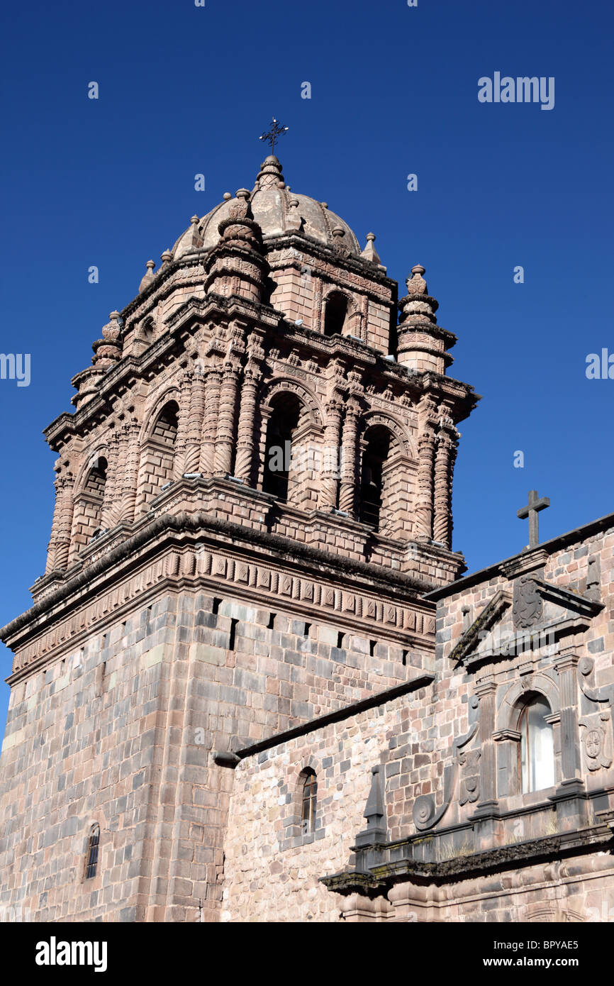 Vicino alla torre della chiesa di Santo Domingo , Cusco, Perù Foto Stock