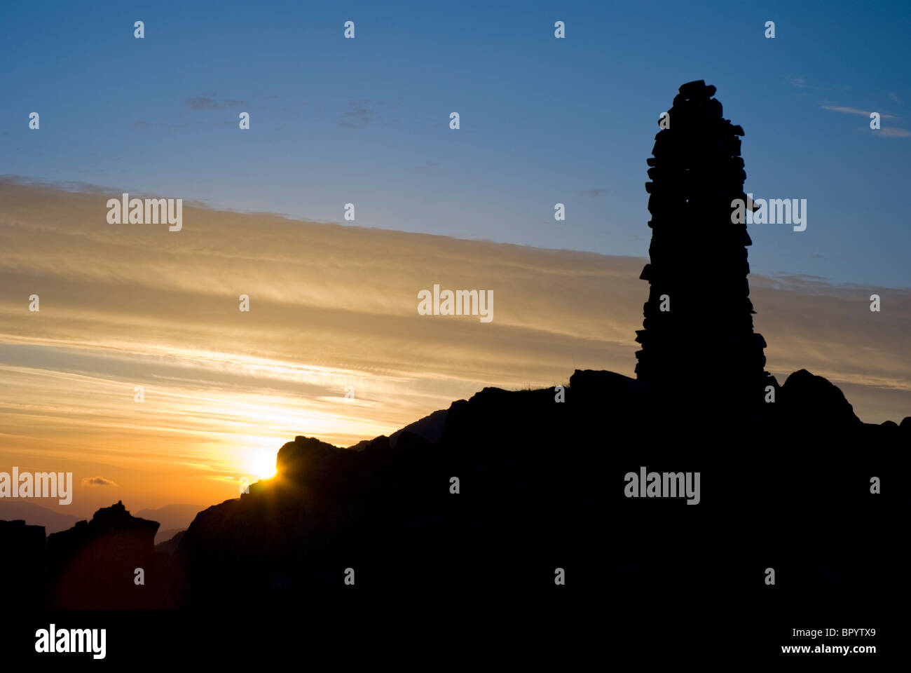 Lake District alba da Lingmell vicino Scafell Pike, Cumbria Foto Stock