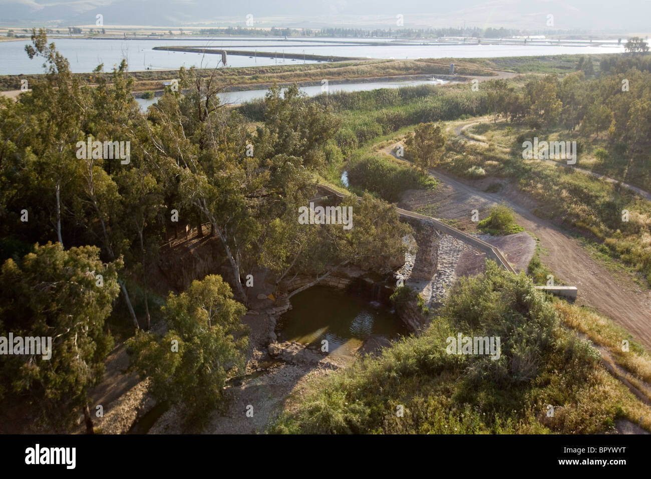 Fotografia aerea del ponte Kantara nella valle del Giordano Foto Stock
