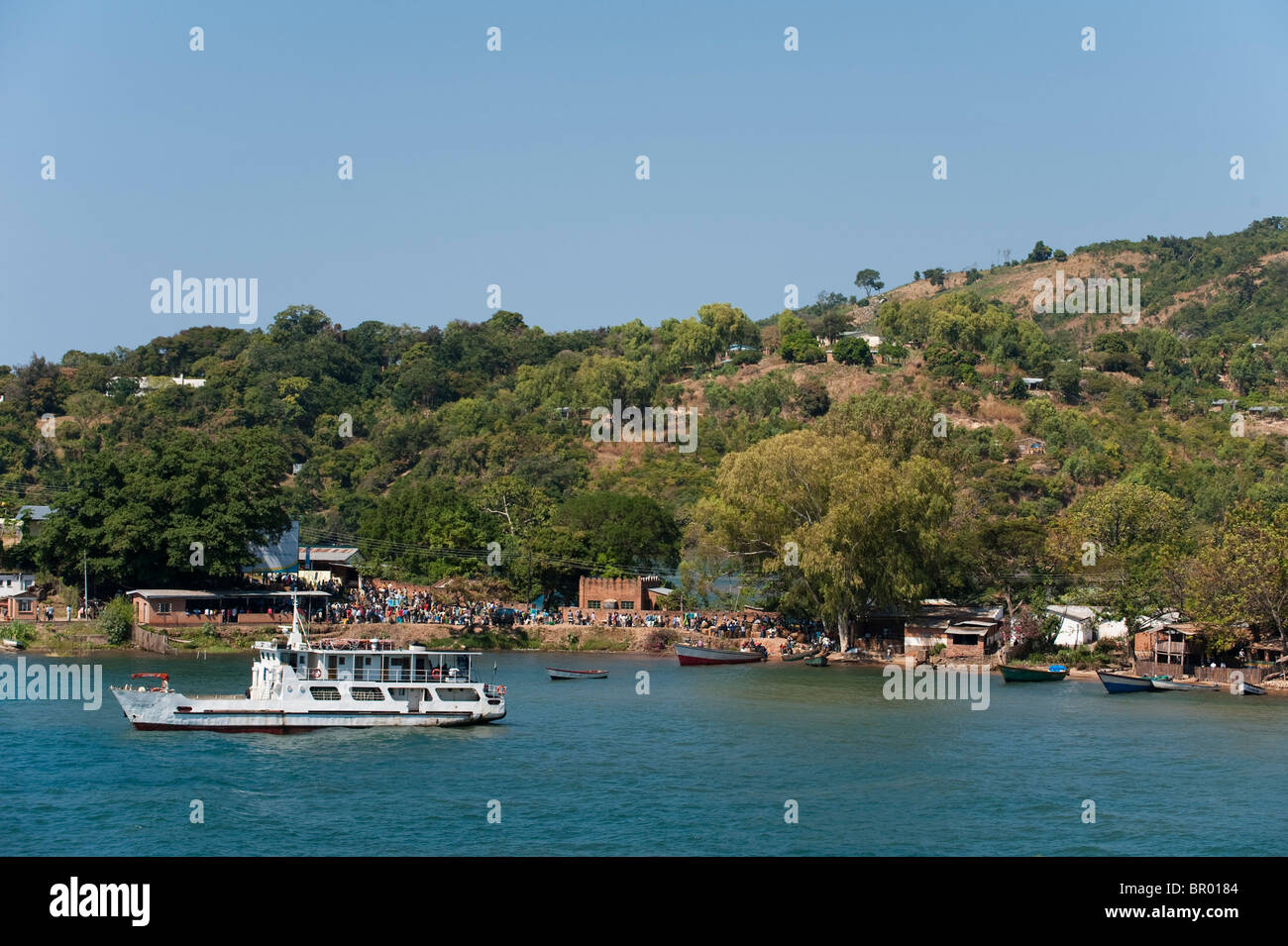 MV Songea lago di traghetto sul Lago Malawi, Nkhata Bay, Malawi Foto Stock