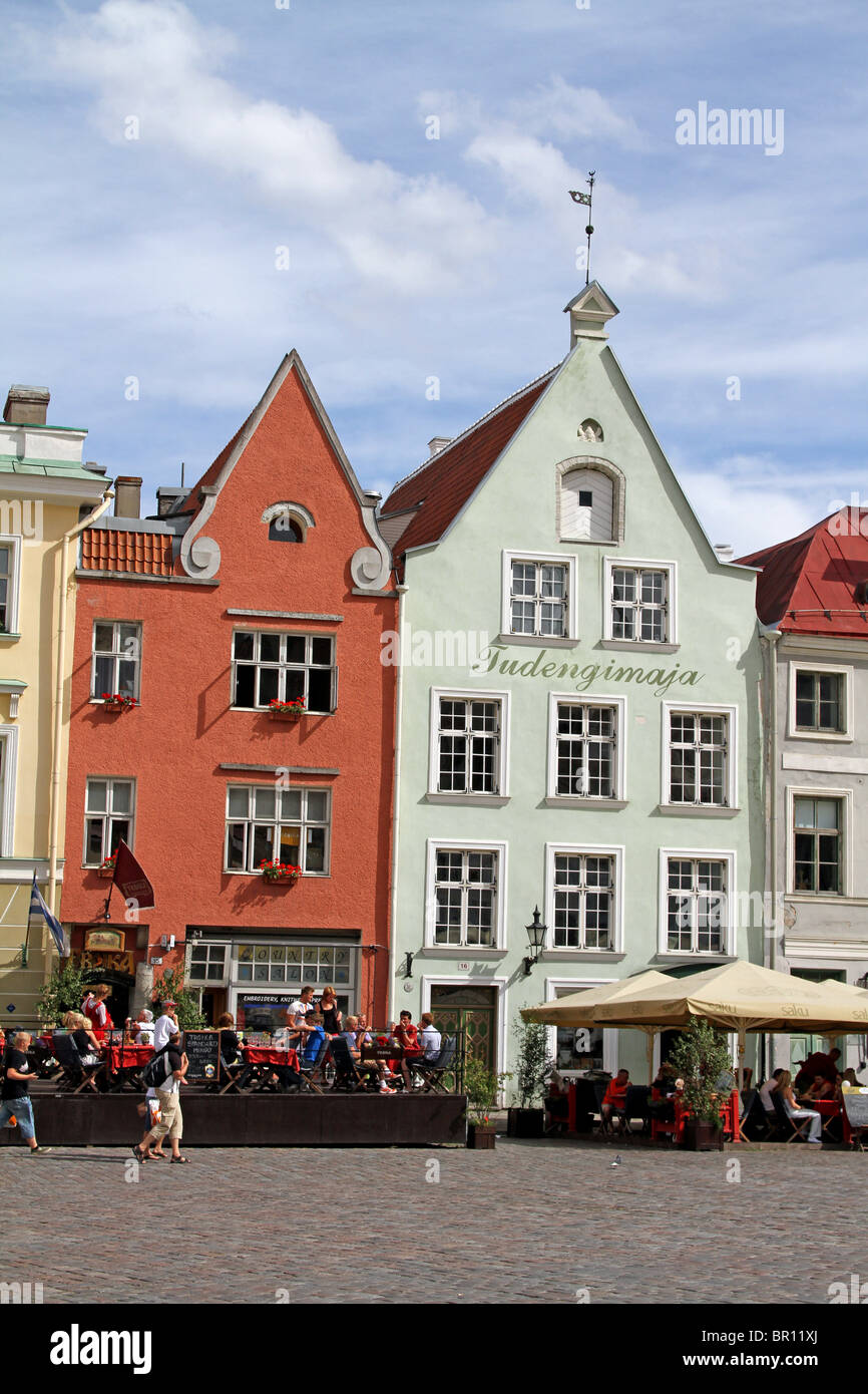 Raekoja Plats, la piazza del Municipio di Tallinn, Estonia Foto Stock
