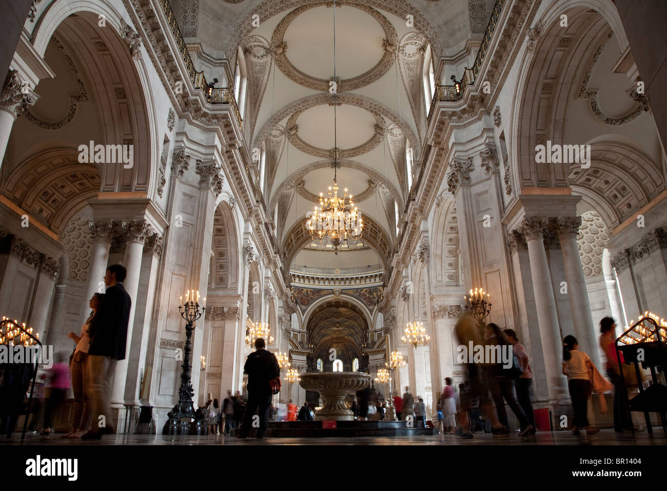 Interno della cattedrale di St Paul, Londra Foto Stock