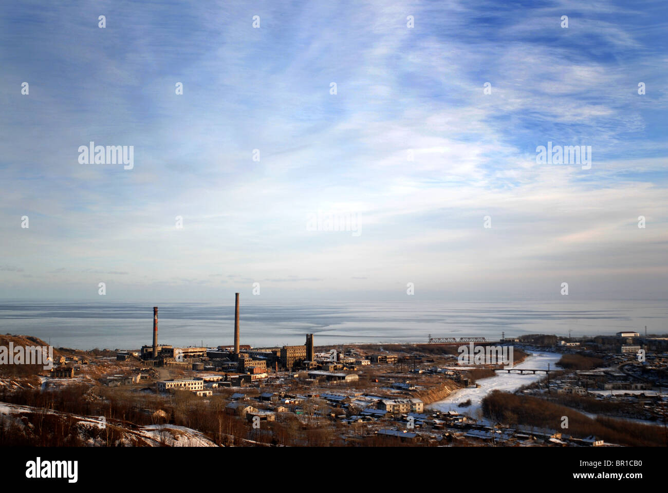 La piccola città di pescatori di Makarov sulla Russia dell isola di Sakhalin. Foto Stock