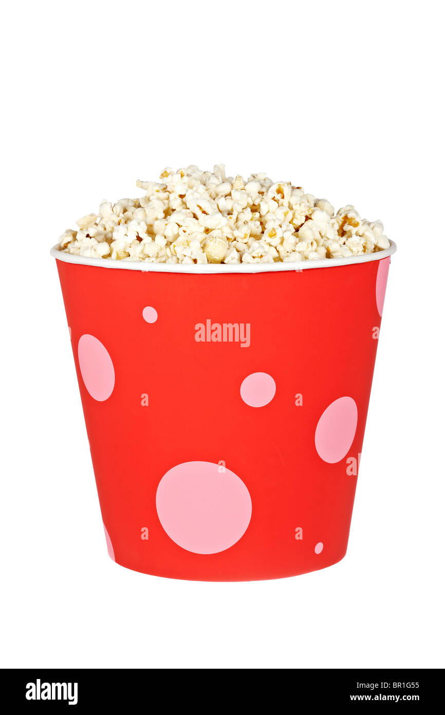 Il Popcorn in un contenitore isolato su uno sfondo bianco Foto Stock