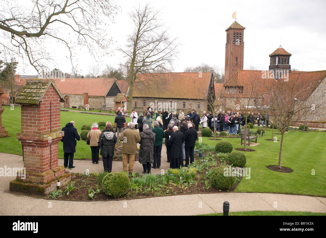 Servizio di Pasqua presso il Santuario di Nostra Signora di Walsingham, Norfolk Foto Stock