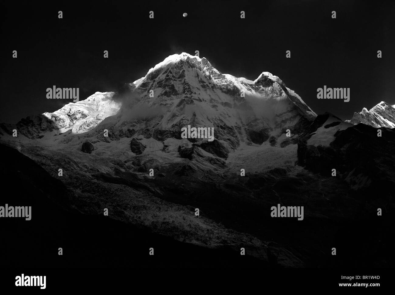 Annapurna sud (bianco e nero) Foto Stock