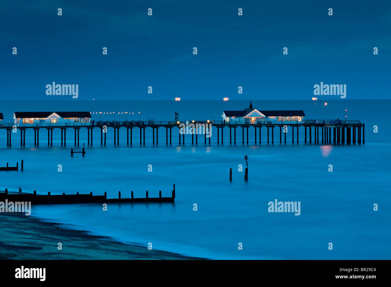 Il molo e il lungomare, Southwold, Suffolk, Inghilterra, Regno Unito Foto Stock