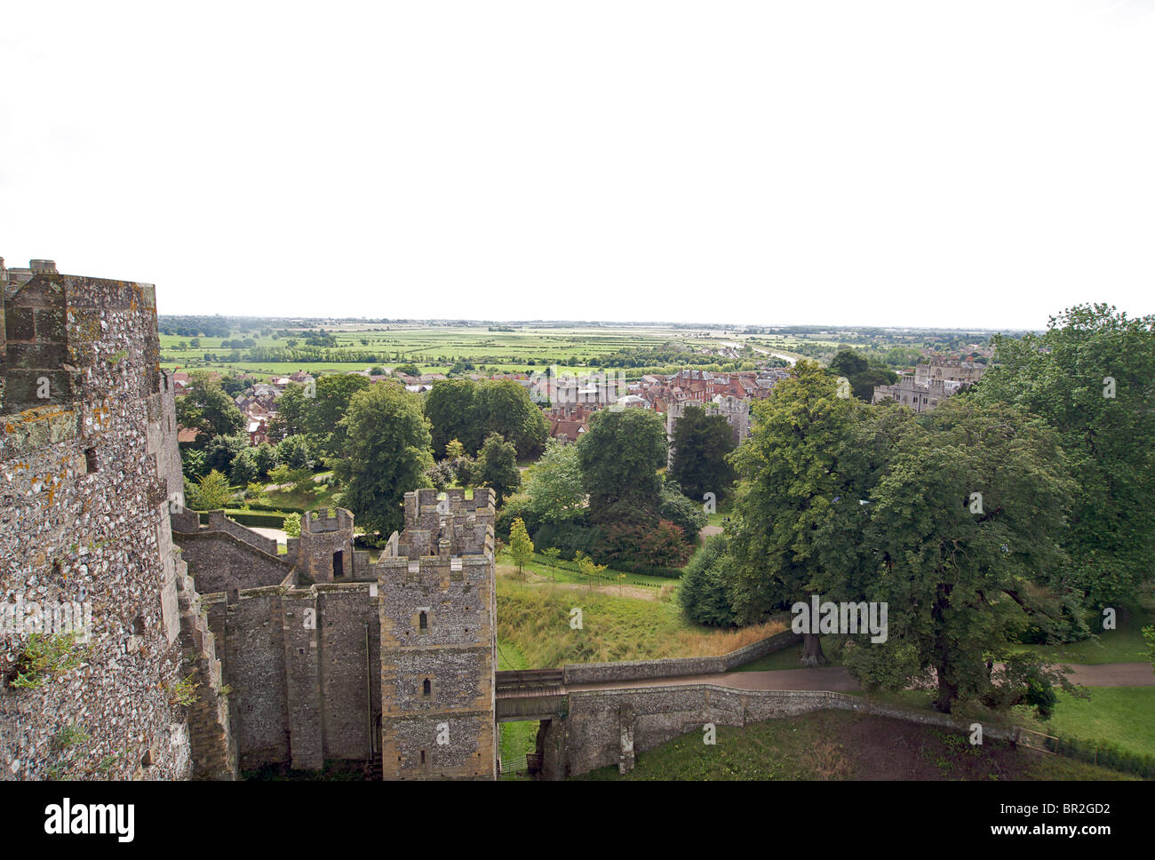 Vista dal Castello di Arundel e Arundel, West Sussex. Inghilterra Foto Stock